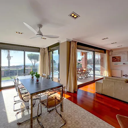 Stylish With Saltwater Pool Villa Caldes D'Estrach