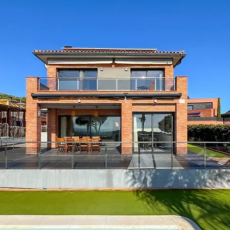 Villa Stylish With Saltwater Pool *