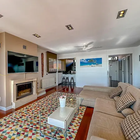 Stylish With Saltwater Pool Villa